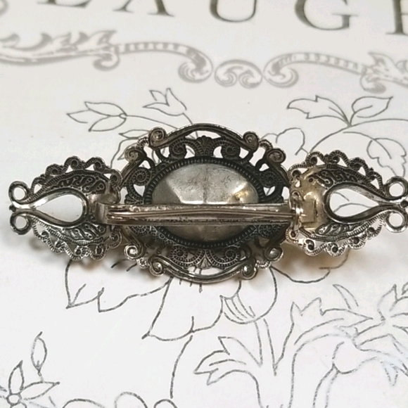 Vintage Mid Century Antiqued Silver Tone Metal Brooch Pin - Picture 5 of 11